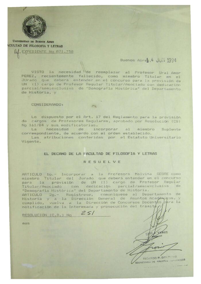 Libro de Resoluciones del Consejo Directivo de junio a agosto de 1994. (Res.251-500 )