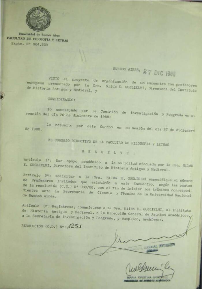 Libro de Resoluciones del Consejo Directivo de diciembre de 1988 a abril de 1989. (Res. 1251-1359)