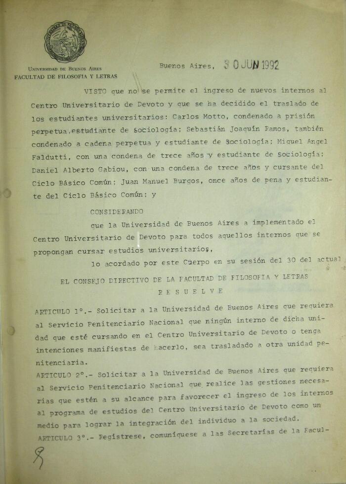 Libro de Resoluciones del Consejo Directivo de junio a septiembre de 1992. (Res. 3551-3770)