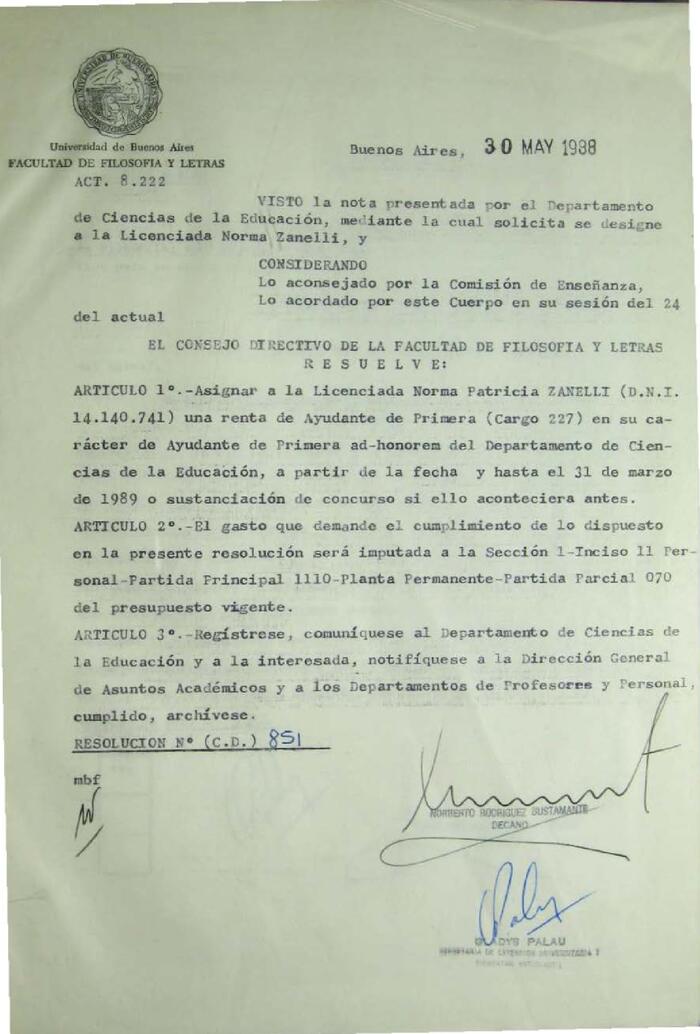 Libro de Resoluciones del Consejo Directivo de mayo a agosto de 1988. (Res. 851-1000)